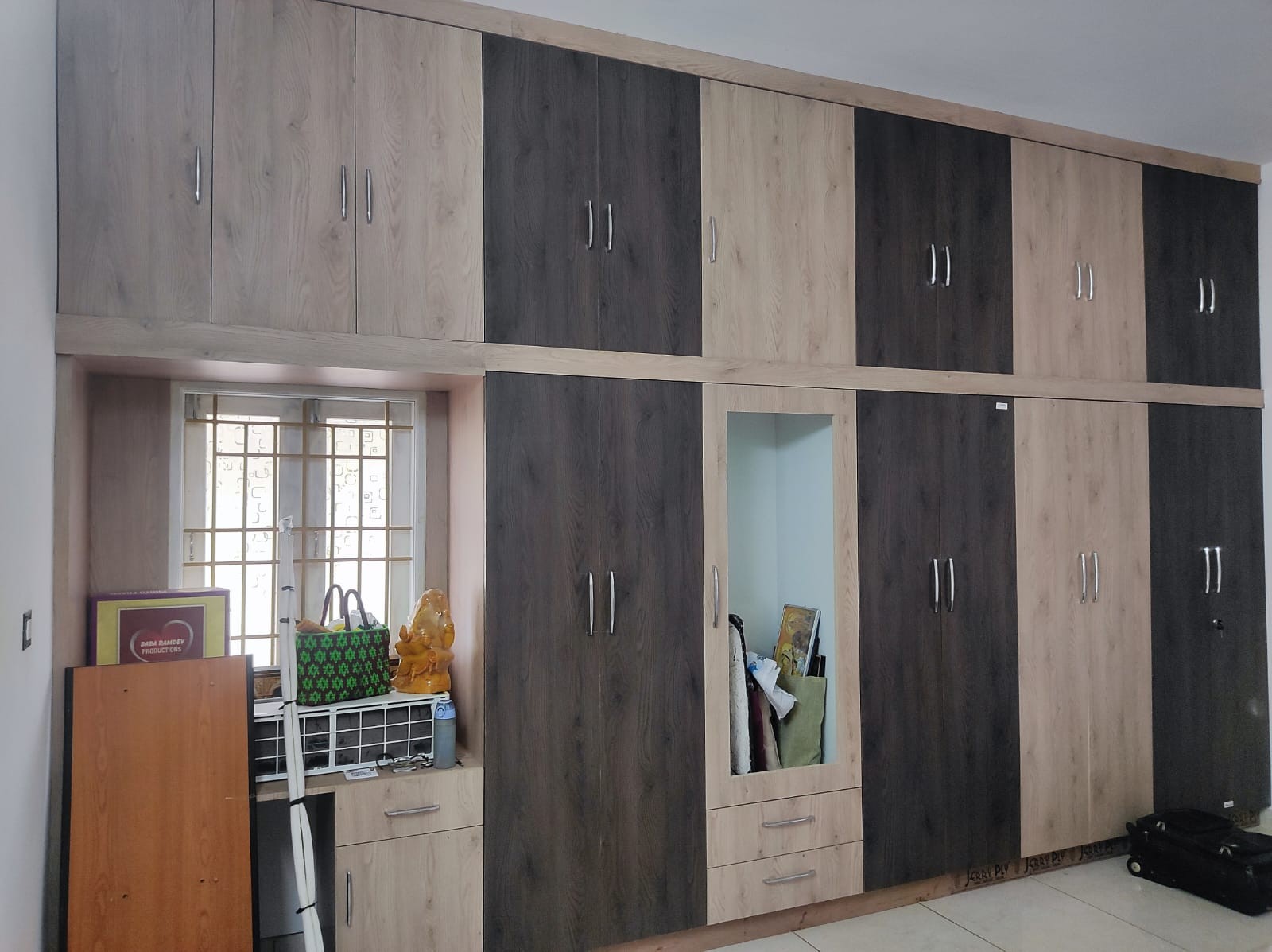 Dual-Tone Full Wall Master Wardrobe